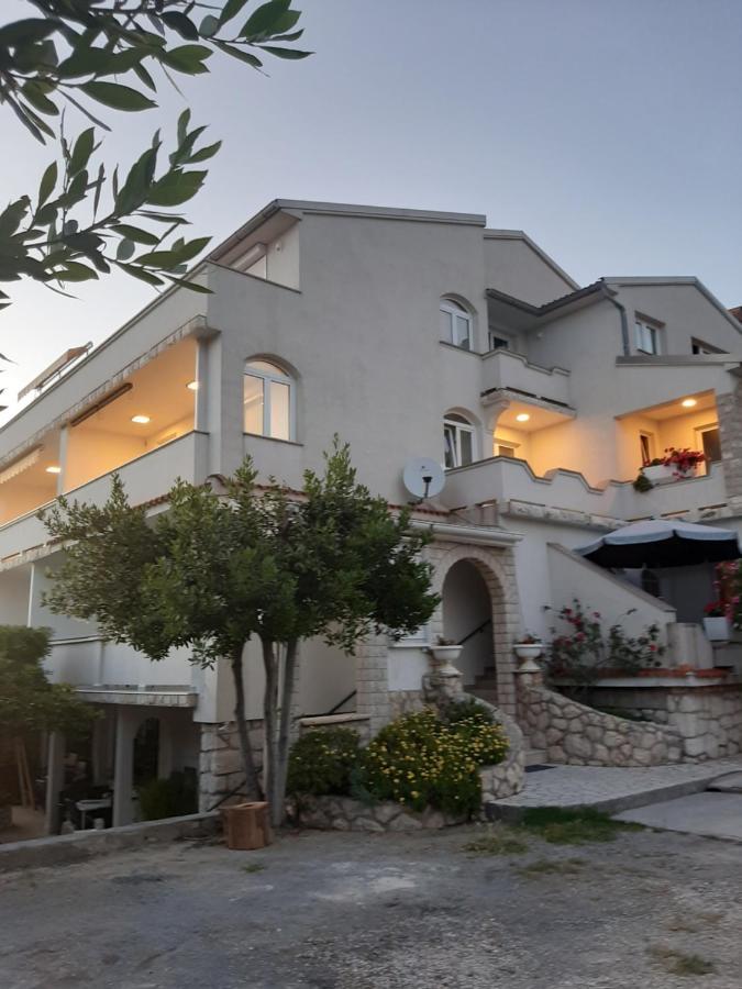 Petra Rooms And Apartments Palit Exterior photo